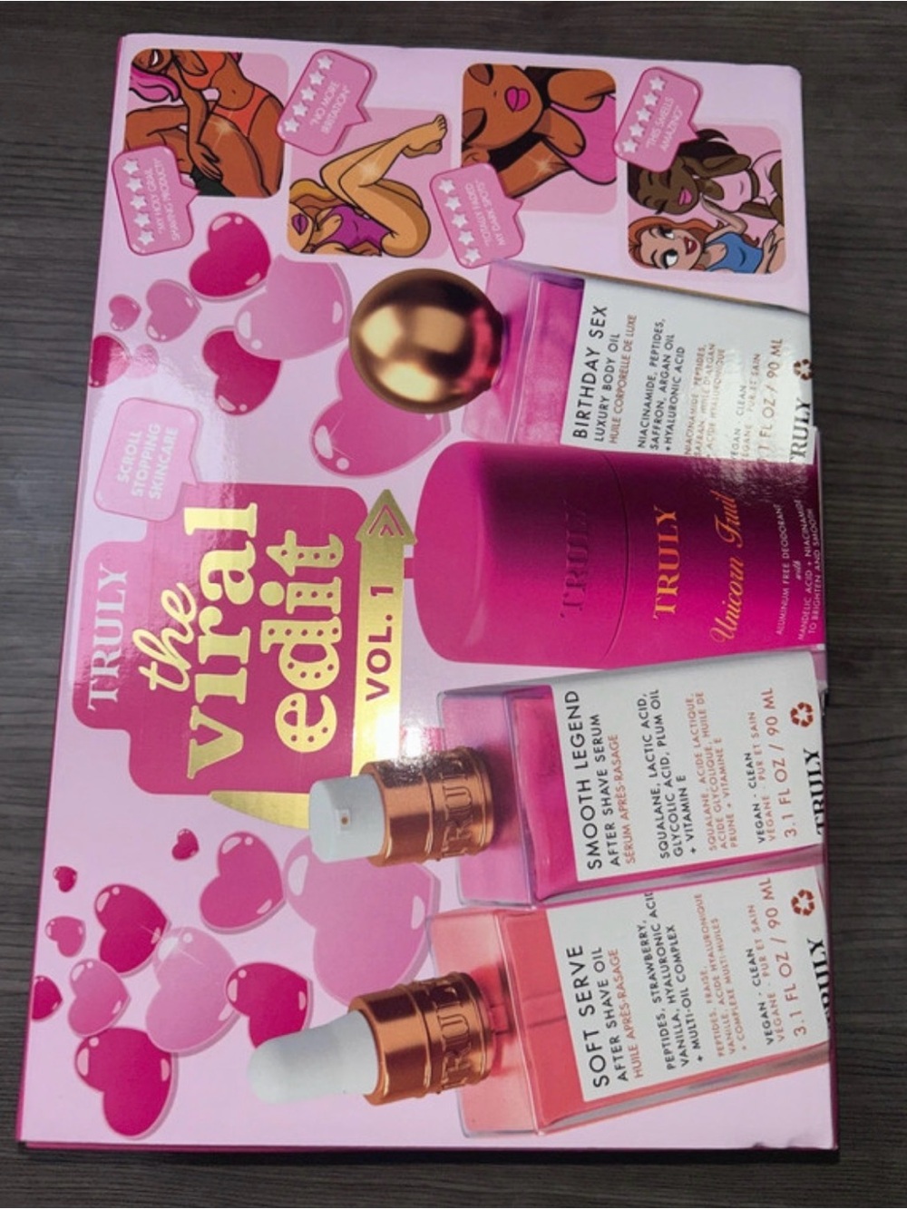 TRULY The Viral Edit Vol. 1 Bath & Body Set - Pink & Gold